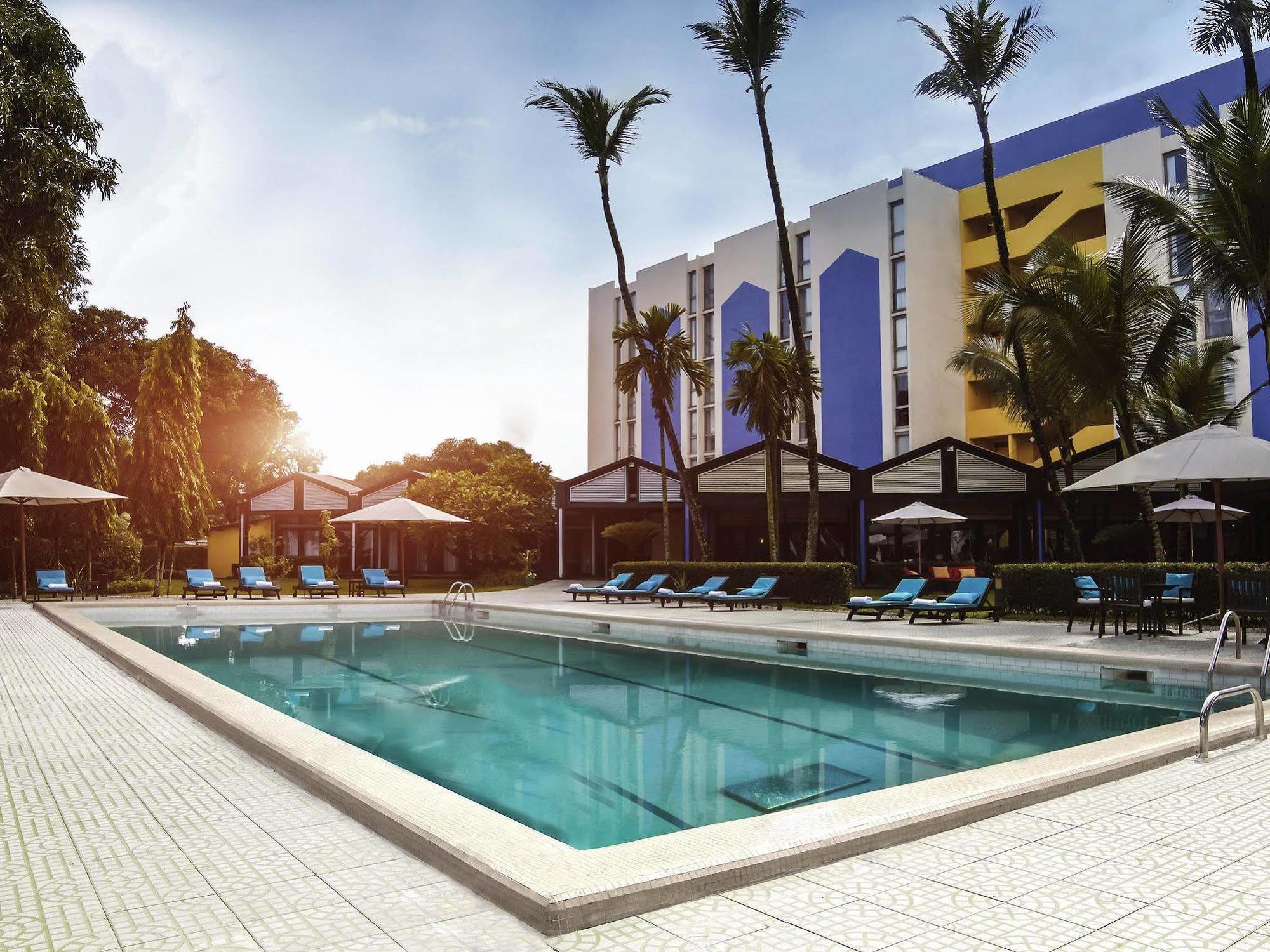 Douala Rabingha Hotel Esterno foto
